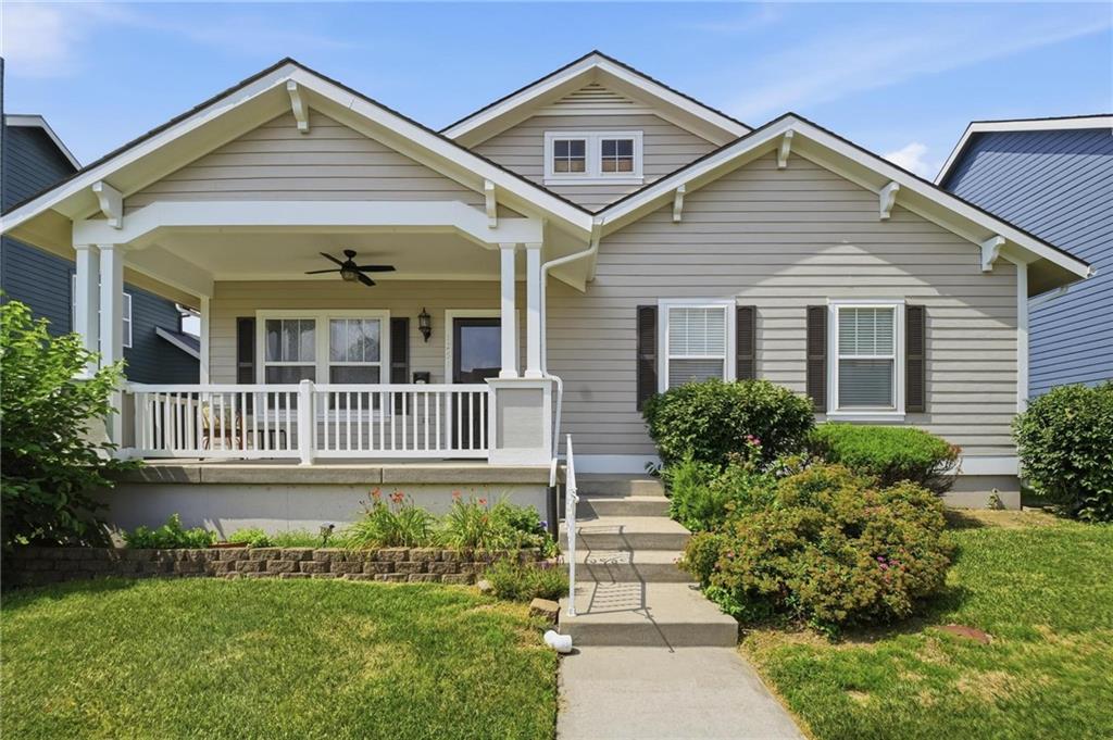 1251 SW Arbormill Ter, Lee's Summit, MO 64082