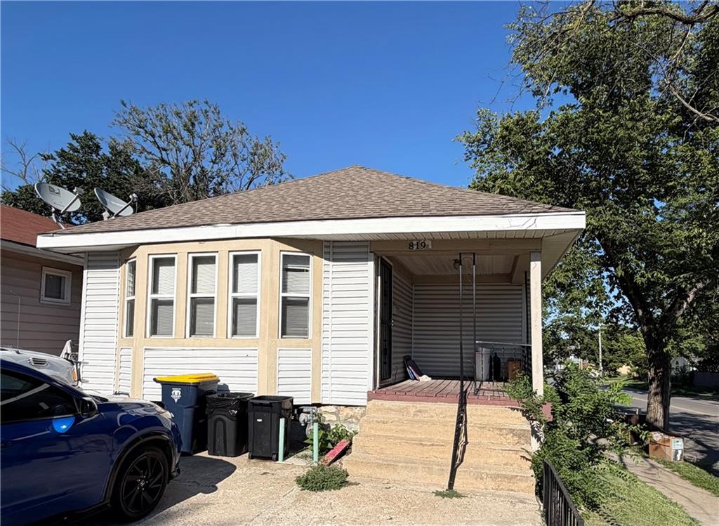 819 Monroe Ave, Kansas City, MO 64124