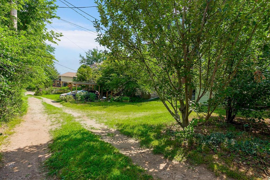 3633 Genessee St, Kansas City, MO 64111