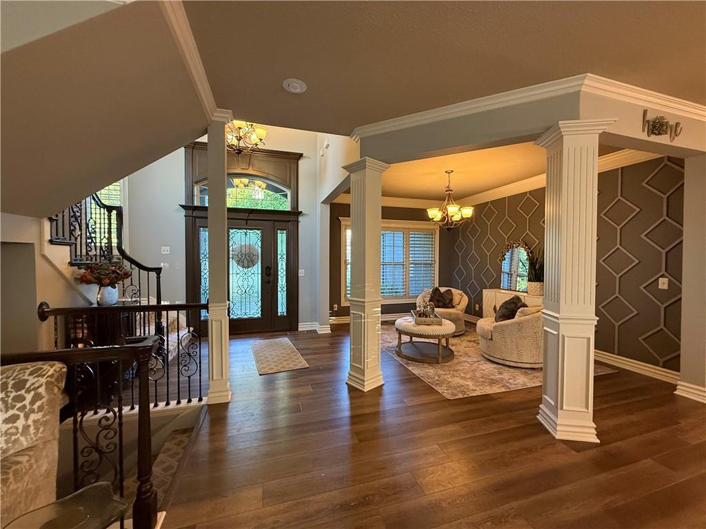 1708 NE Woodland Shores Ln, Lee's Summit, MO 64086