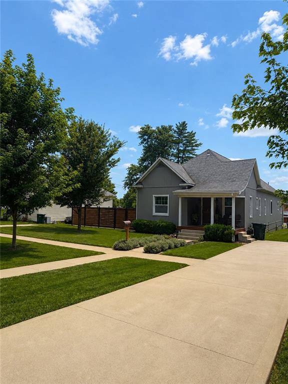 424 E Santa Fe Ave, Marceline, MO 64658