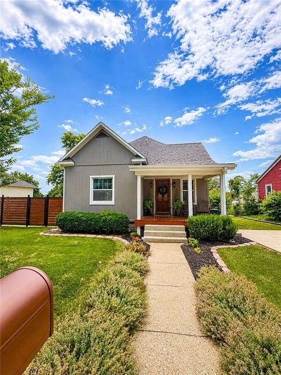 424 E Santa Fe Ave, Marceline, MO 64658