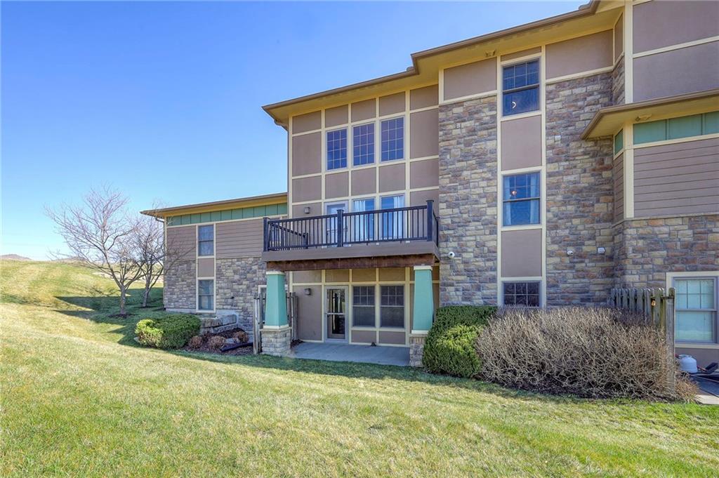 15924 Buena Vista St, Overland Park, KS 66085