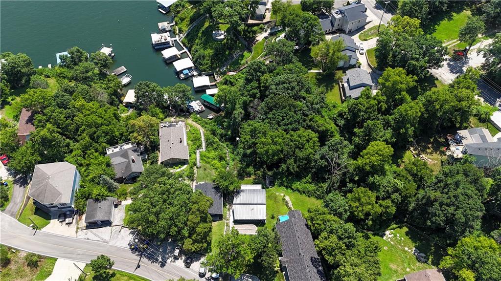 16 M St, Lake Lotawana, MO 64086