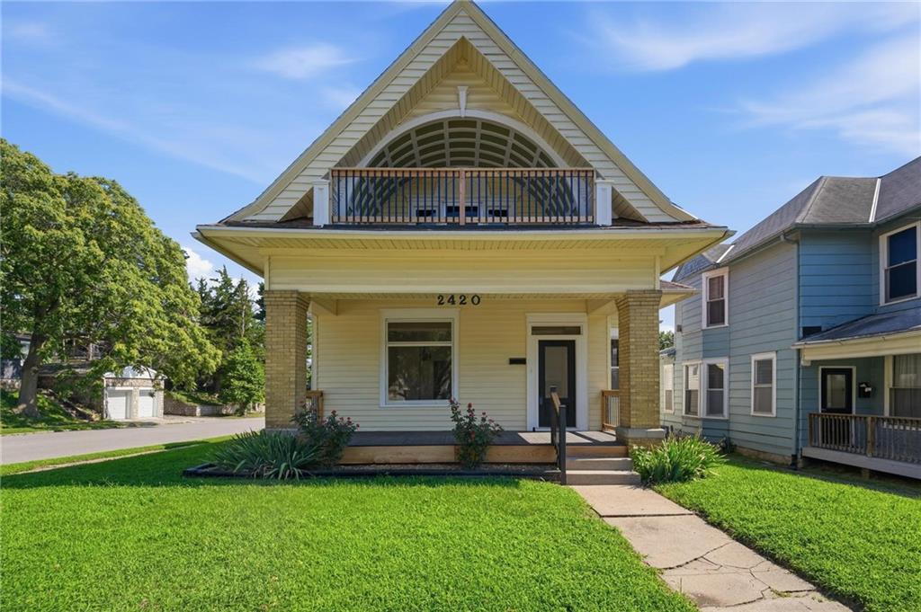 2420 Jules St, St Joseph, MO 64501