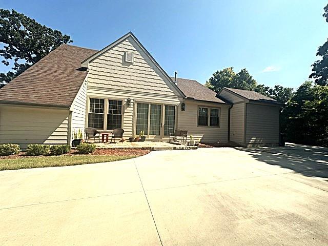 1222 N 2nd St, Independence, KS 67301
