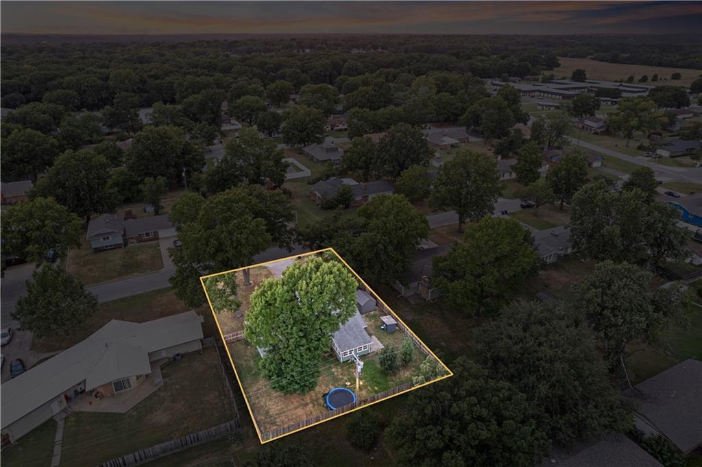 503 S Wilshire Blvd, Coffeyville, KS 67337