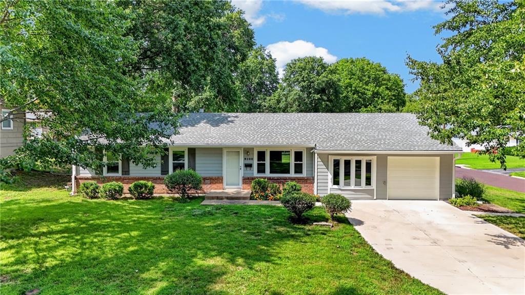 8100 W 92nd Ter, Overland Park, KS 66212