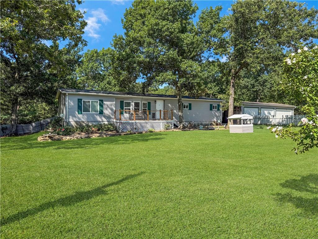 25072 Lynx Ln, Warsaw, MO 65355