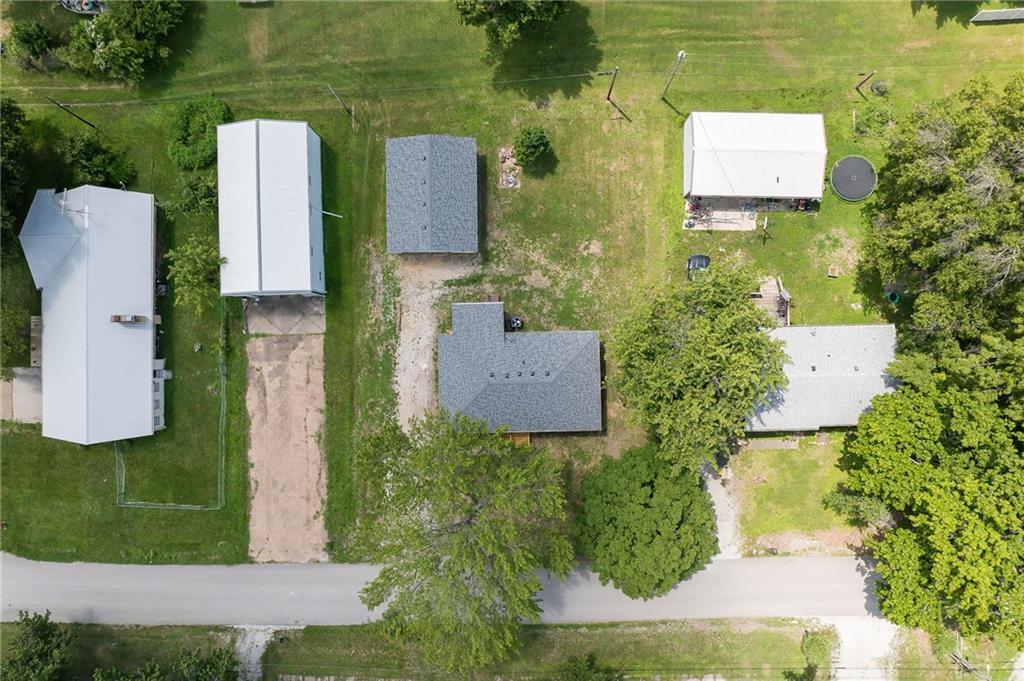 514 E 7th St, Hamilton, MO 64644
