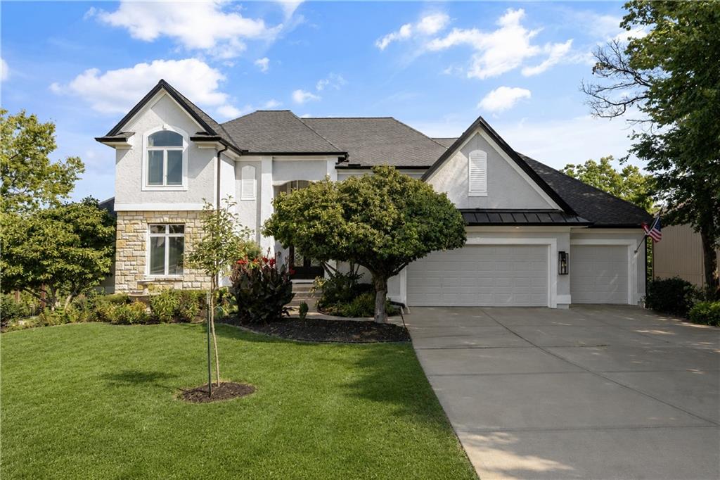 2796 W 162nd St, Stilwell, KS 66085