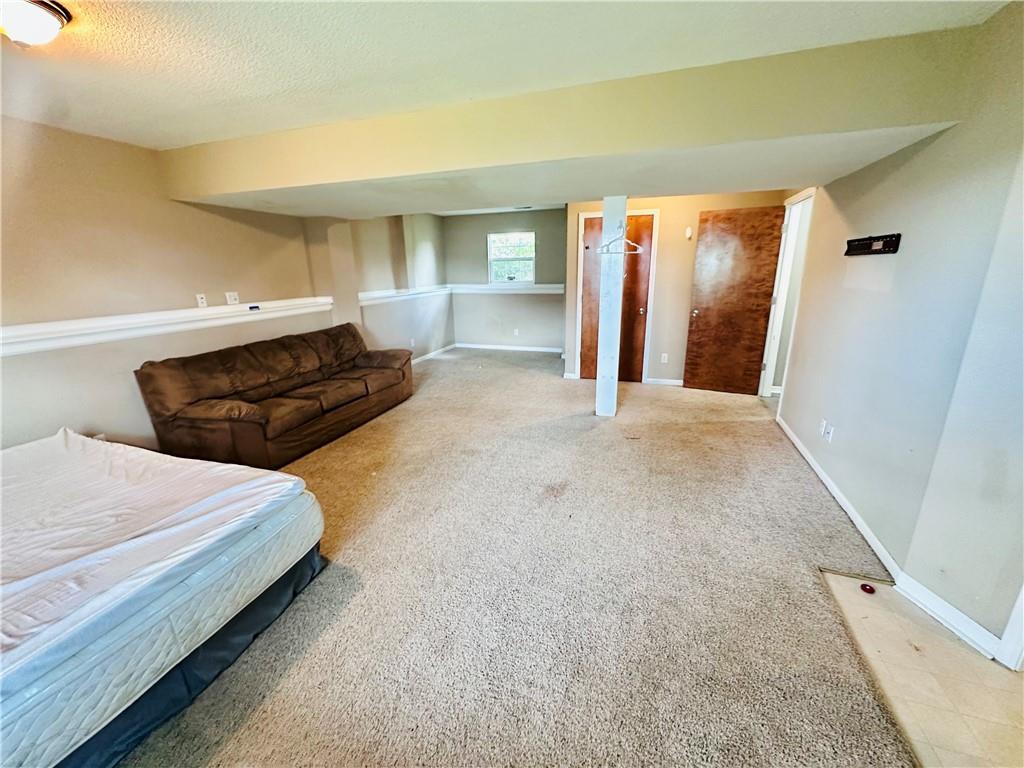 1603 W 7th Street Ter, Knob Noster, MO 65336