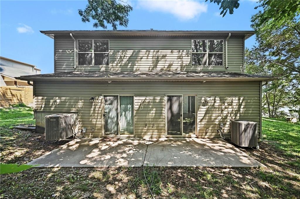 138-140 Roller Ct, Platte City, MO 64079