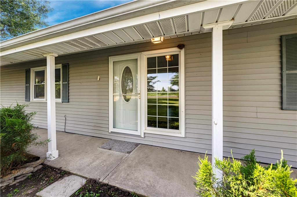 21001 E 307 St, Harrisonville, MO 64701