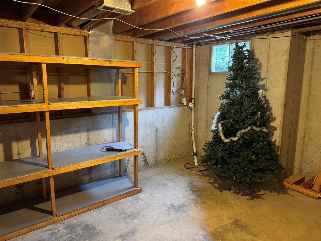 3420 S Shrank Ct, Independence, MO 64055