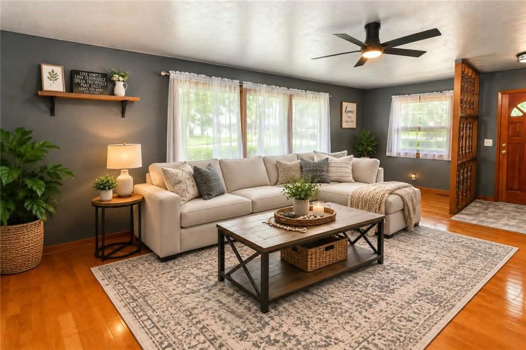 517 Kentucky St, St Joseph, MO 64504