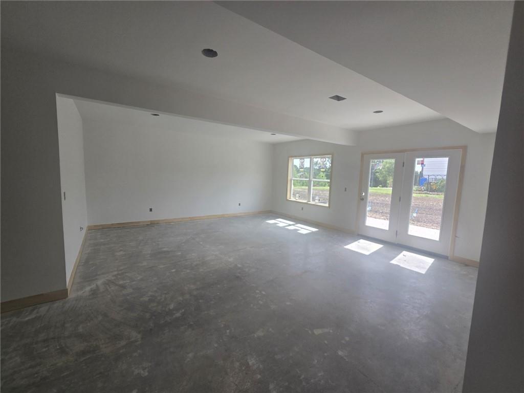 803 Kellogg St, Pleasant Hill, MO 64080