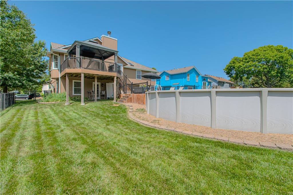 1103 Keagon Ave, Greenwood, MO 64034