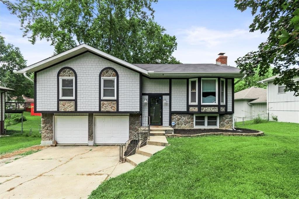 1804 N Rogers St, Independence, MO 64050