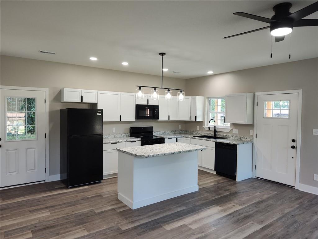 307 N Camden St, Richmond, MO 64085