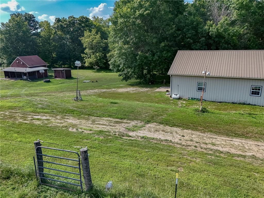 9964 State Route M Hw, Breckenridge, MO 64625