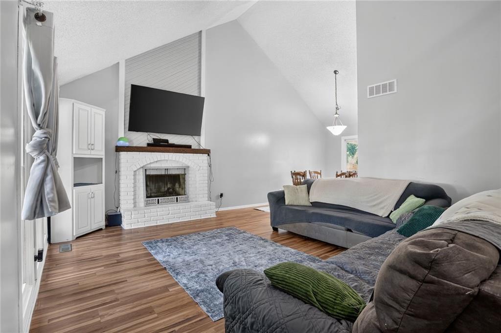 11603 W 77th St, Lenexa, KS 66214