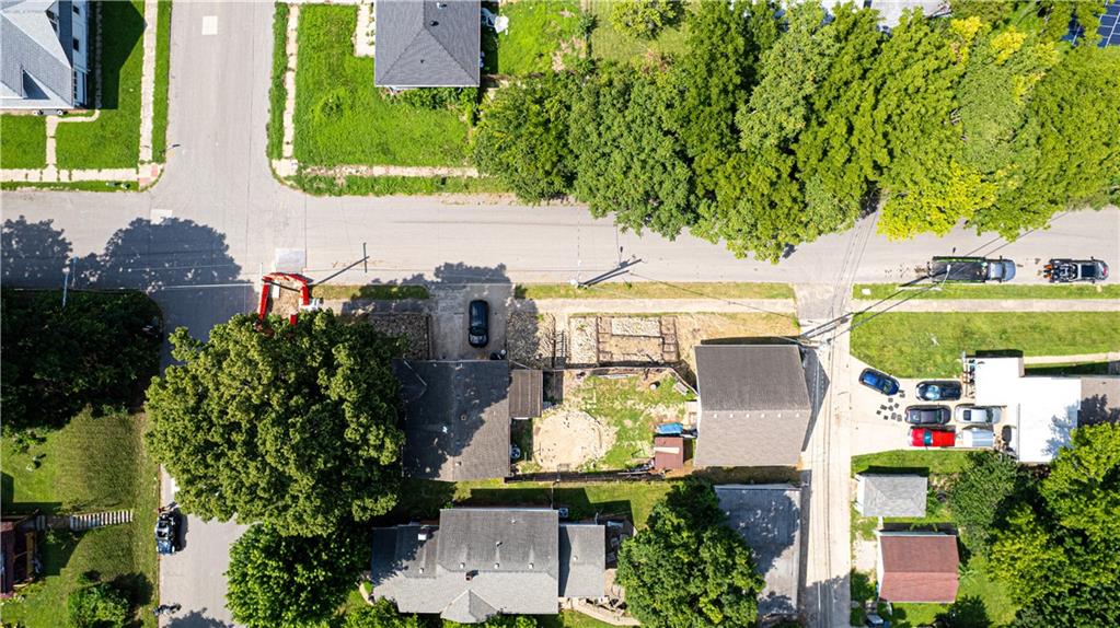 1501 S 20th St W, St Joseph, MO 64507