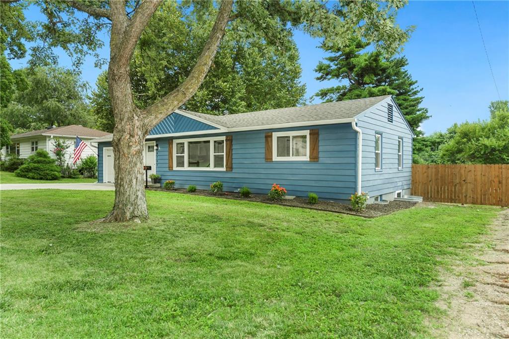 8707 E 80th Ter, Raytown, MO 64138