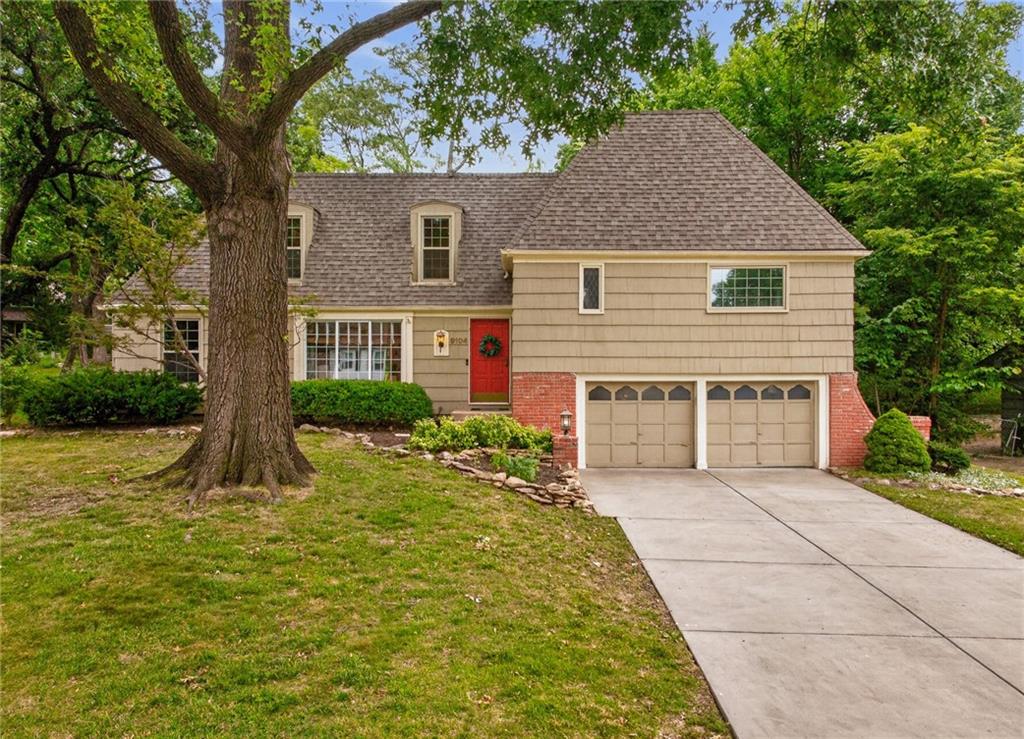 9104 W 106th St, Overland Park, KS 66212
