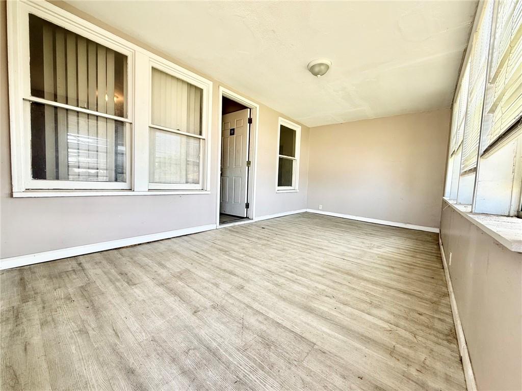 1300 N State Route 7 Hw, Pleasant Hill, MO 64080