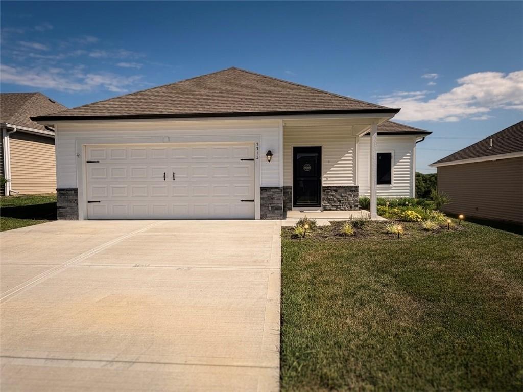 7712 NW 124 St, Kansas City, MO 64163