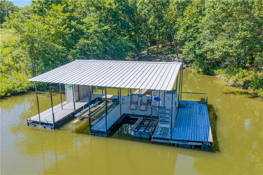 22967 Peppermint Dr, Warsaw, MO 65355