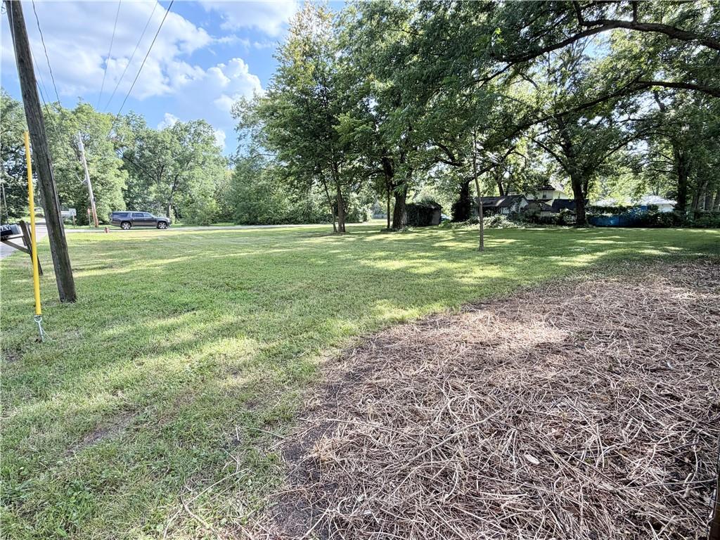114 S Broadway St, Butler, MO 64730