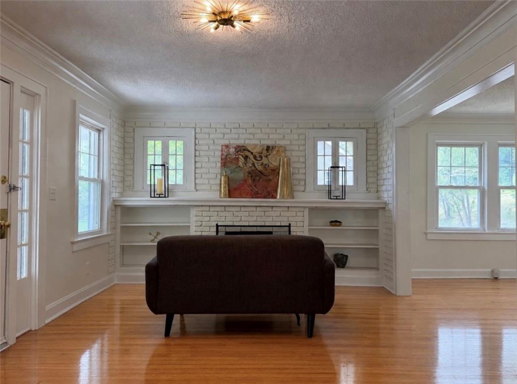 5001 Paseo Blvd, Kansas City, MO 64110