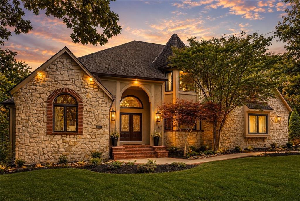 1305 NW 43rd Ter, Kansas City, MO 64116