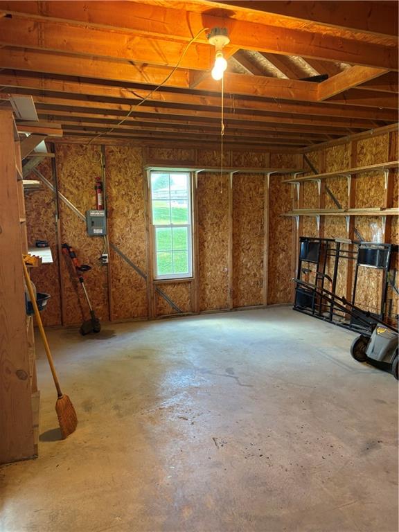 2405 E Mechanic St, Harrisonville, MO 64701