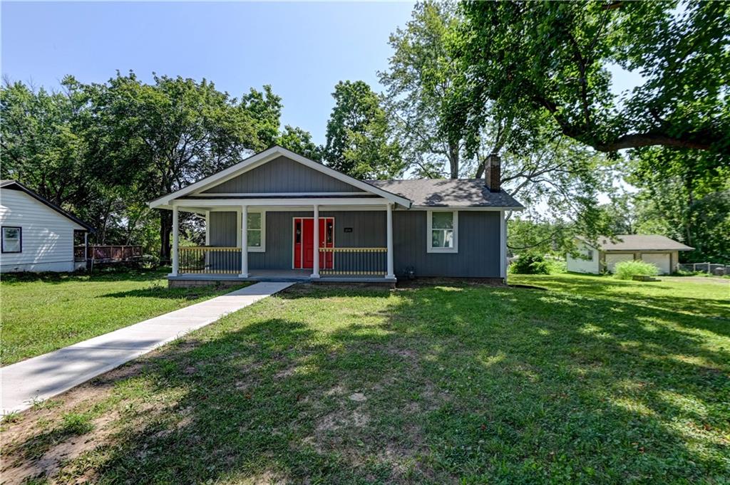 3719 N Bales Ave, Kansas City, MO 64117