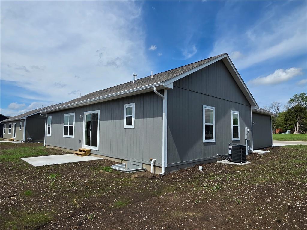 507 Pearl Ave, Independence, KS 67301