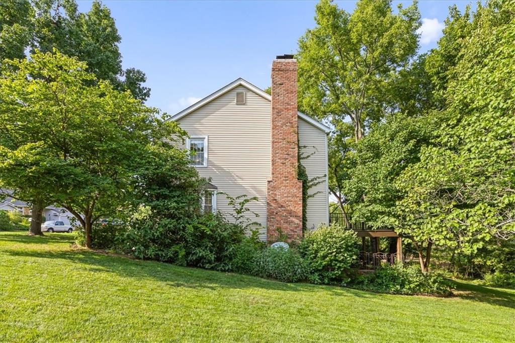 316 Boulder St, Lawrence, KS 66049