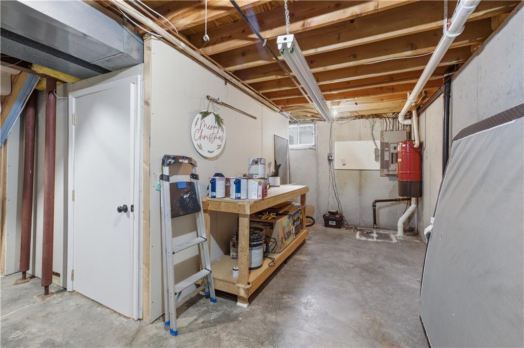 11205 Riley St, Overland Park, KS 66210