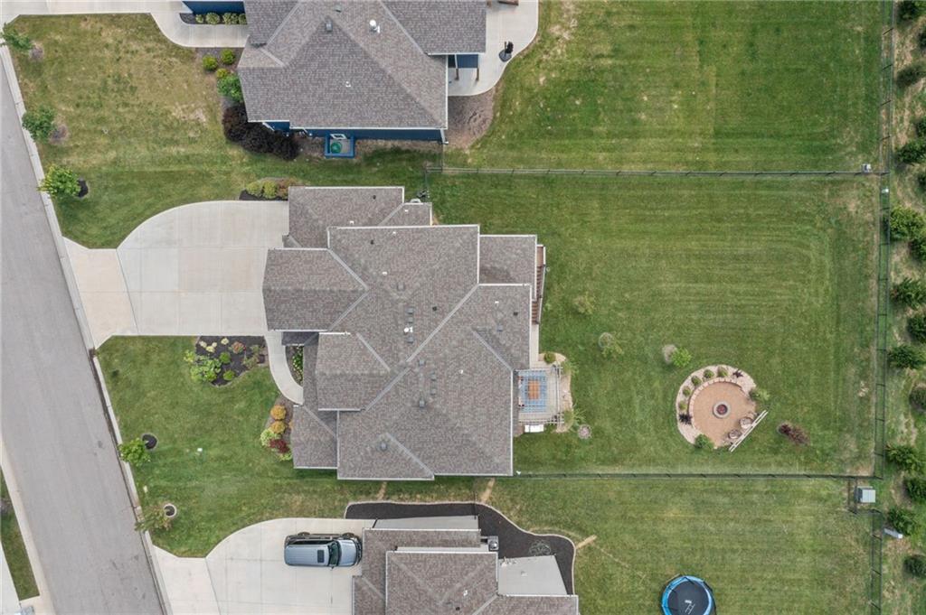 14476 S Haskins St, Olathe, KS 66062