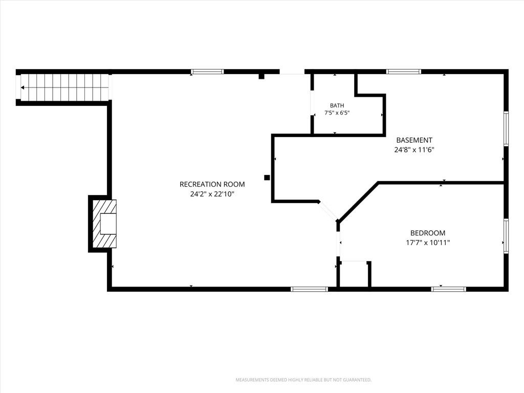 8025 Maple St, Prairie Village, KS 66208