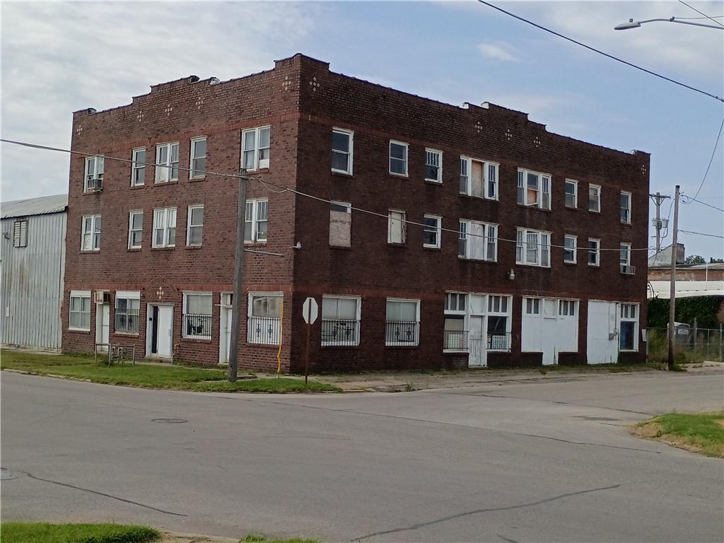 102 S Locust N/A, Pittsburg, KS 66762