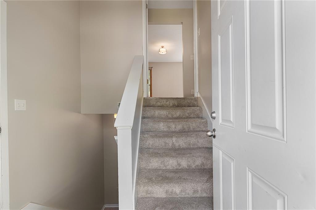 2416 Bryce Ct, Lawrence, KS 66047