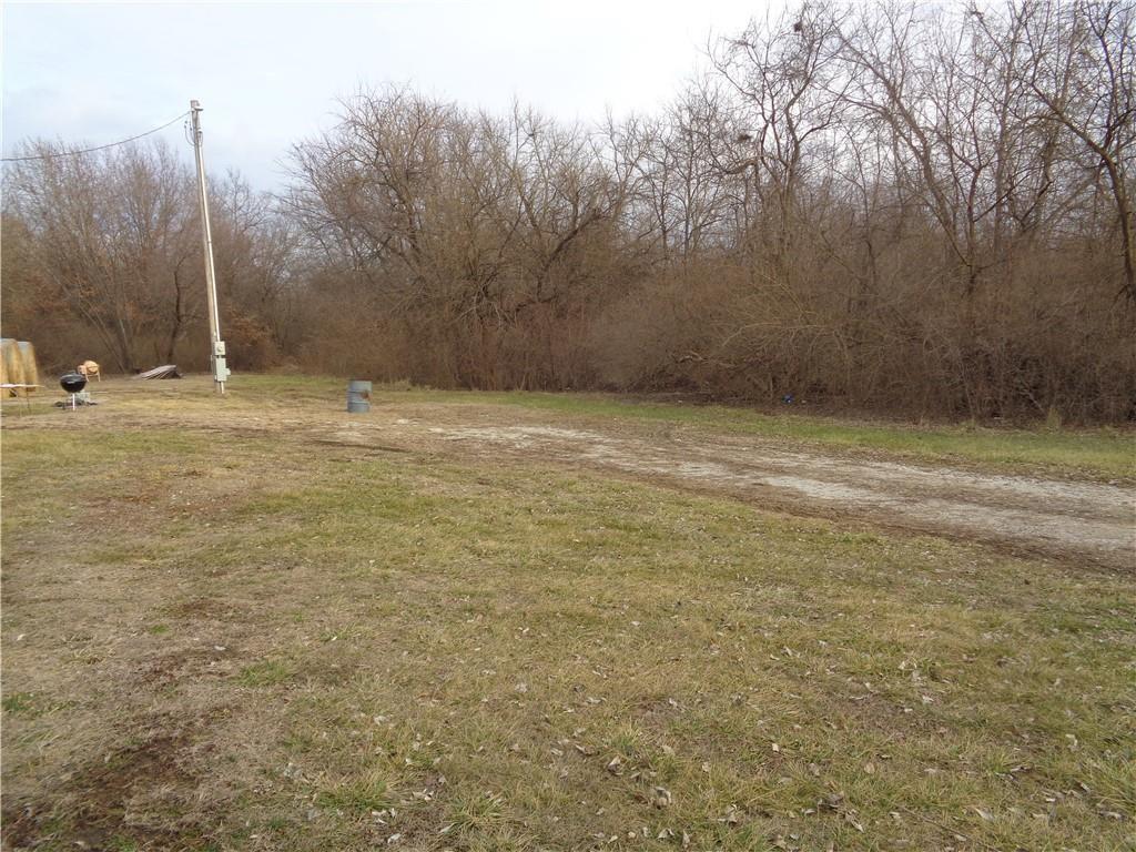 17463 Silvey Rd, Lawson, MO 64062