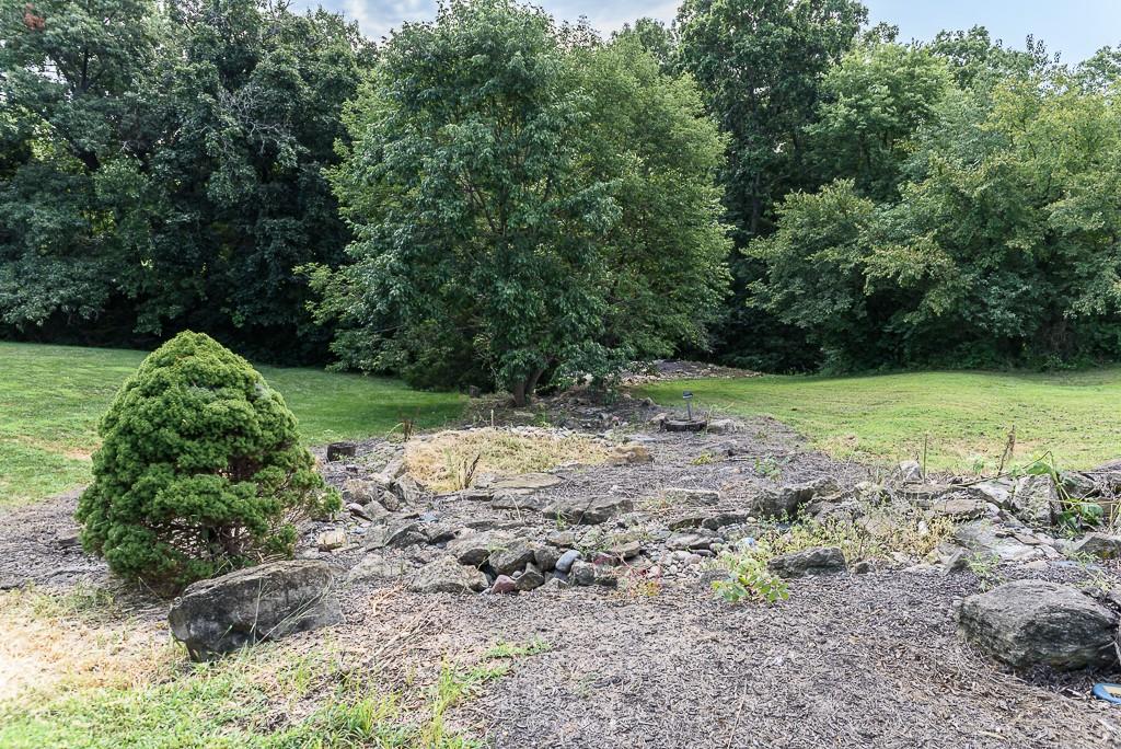 12901 Mcintyre Rd, Leavenworth, KS 66048