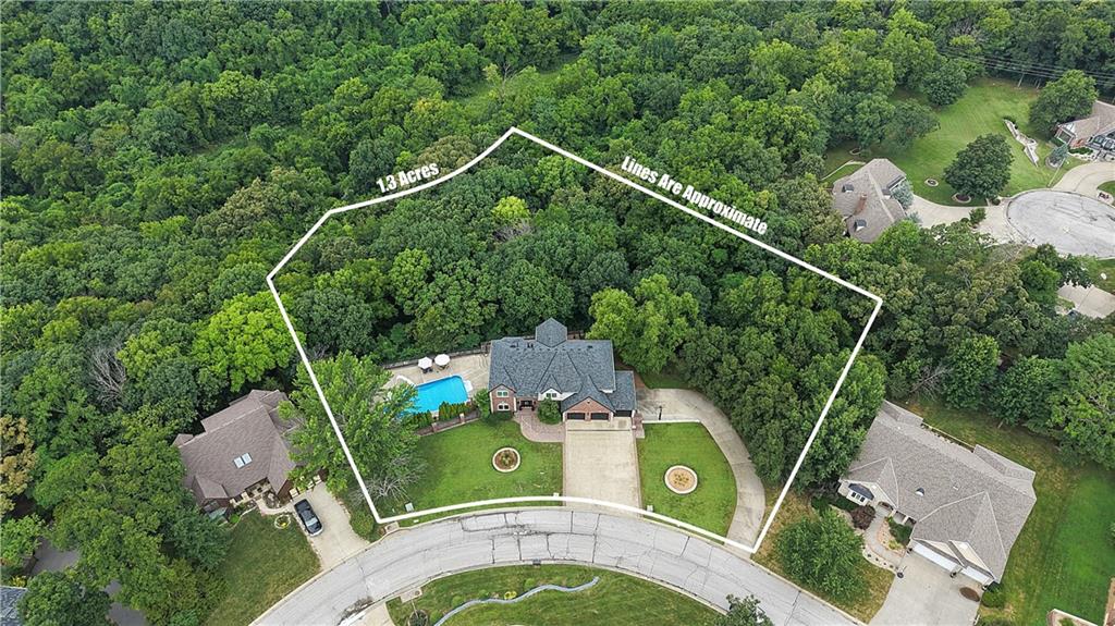 2523 SW Still Meadows Ter, Blue Springs, MO 64015