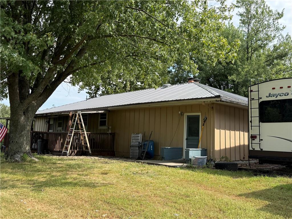 21062 Bright Ln, Lawson, MO 64062