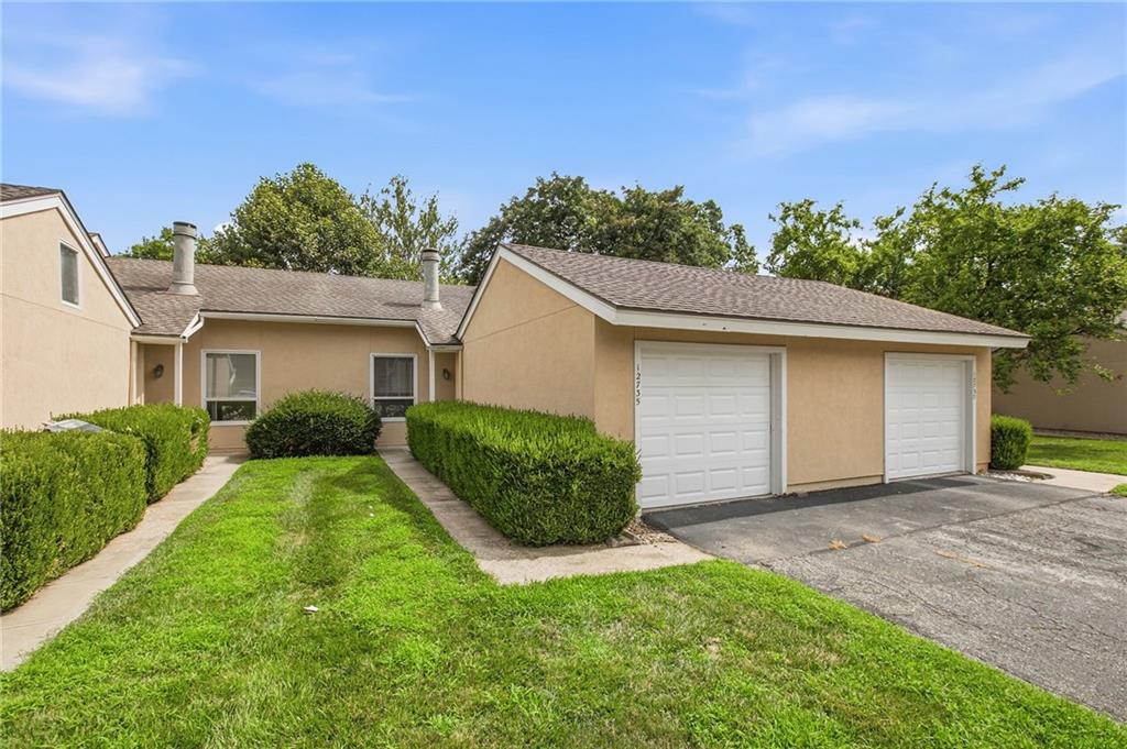 12735 W 109th St, Overland Park, KS 66210