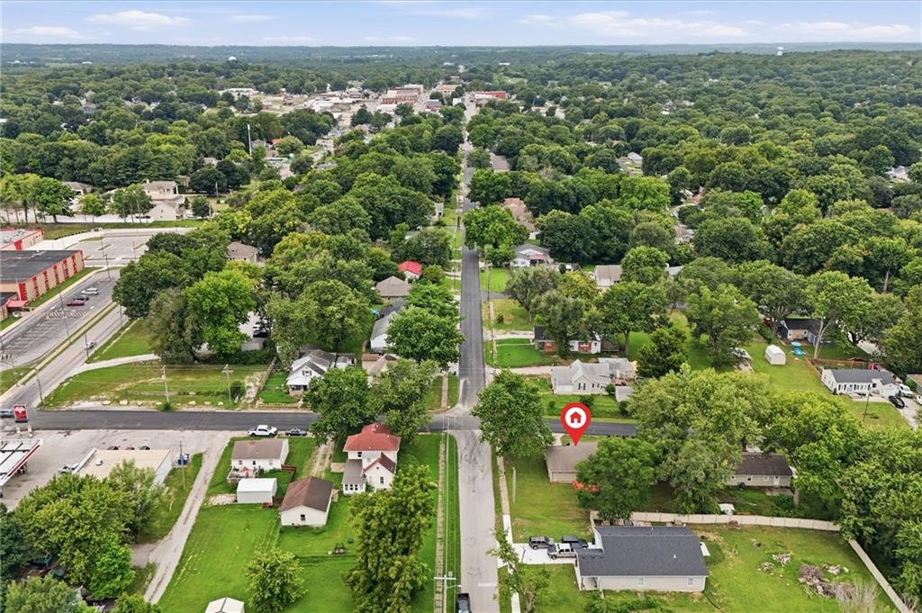 800 E North Main St, Richmond, MO 64085